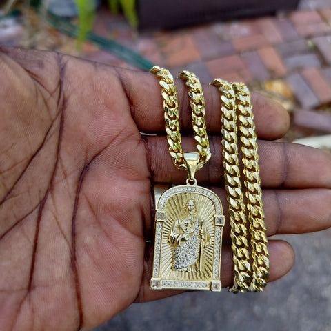 14k 6mm Gold Plated Cuban link Chain and Pendant