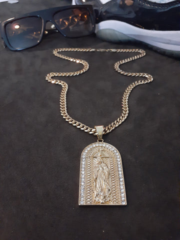 14k 6mm Gold Plated Cuban link Chain and Pendant