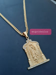 14k 6mm Gold Plated Cuban link Chain and Pendant