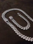 14k White Gold Plated 12mm Top Quality Celebrity Style Iced out Prong Chain Official look👀💎💎💦