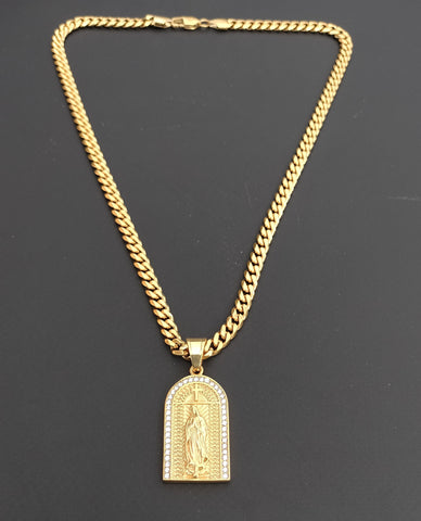 14k Gold Plated 6mm Cuban link Chain and Pendant