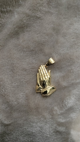 14k gold plated praying hands pendant