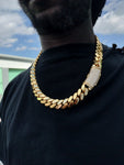 14k gold-plated Cuban link 18mm Chain Cz Diamond Curve lock